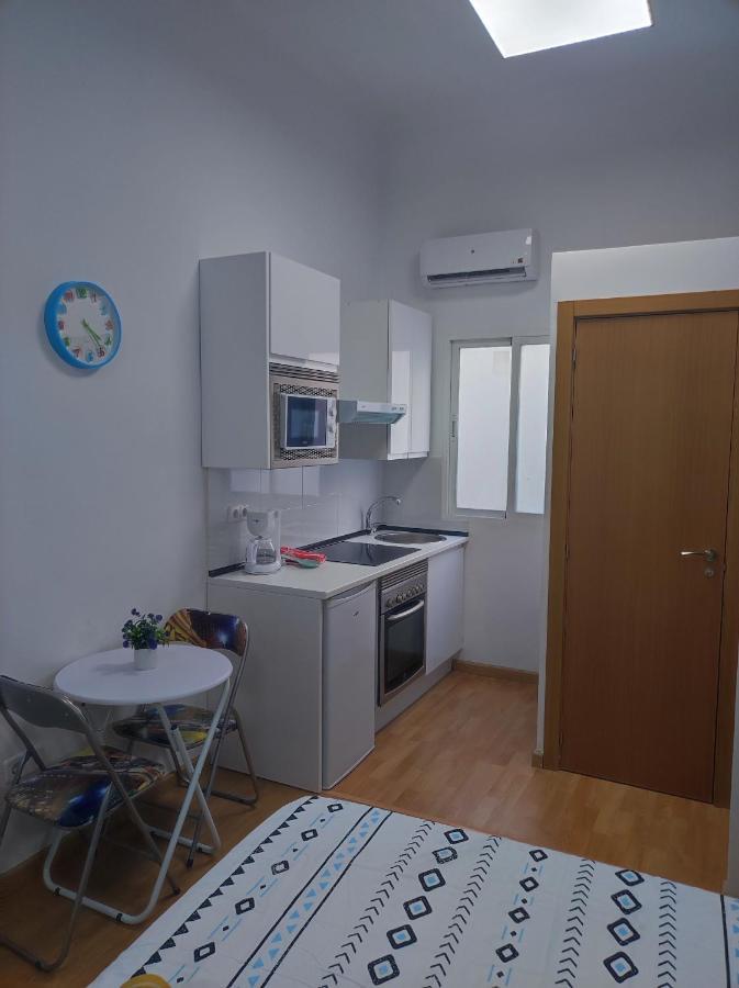 Appartamento Loft Puerta De Sol Madrid Esterno foto