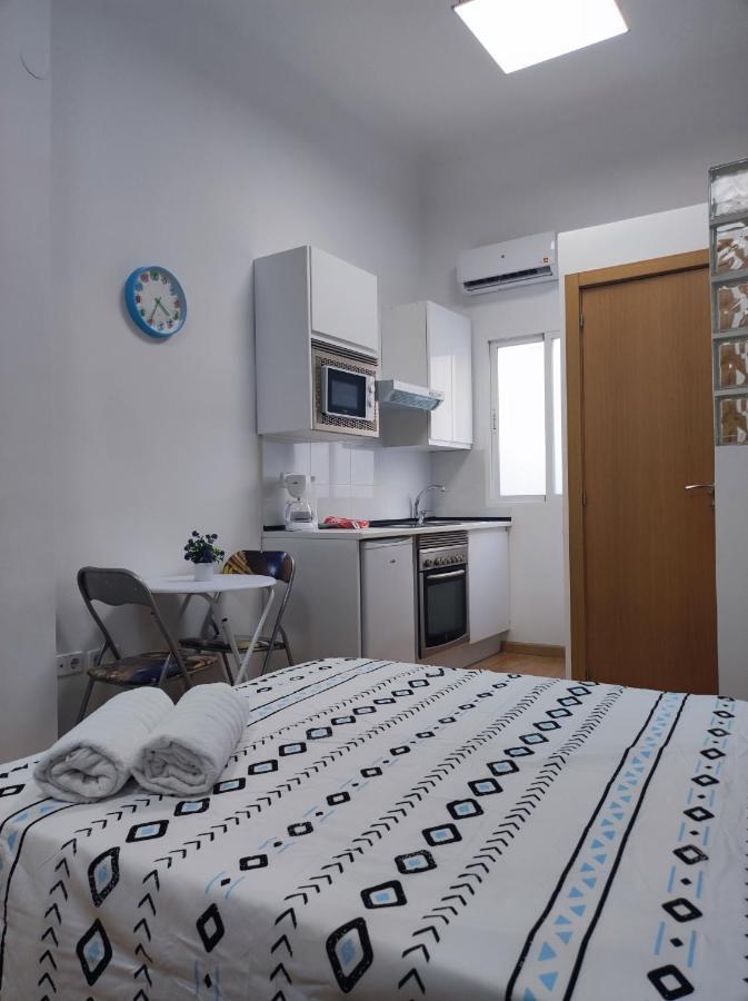 Appartamento Loft Puerta De Sol Madrid Esterno foto